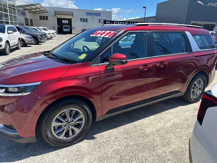 2024 Kia Carnival S
