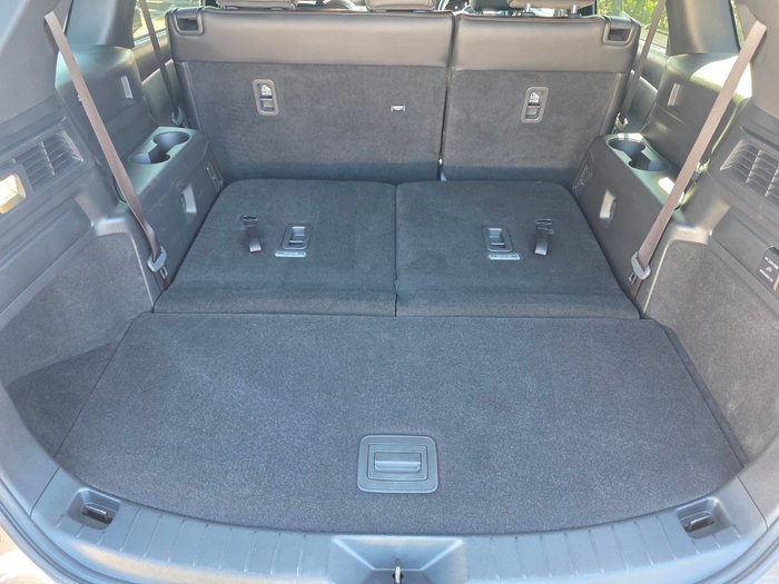 2025 Mazda CX-80 G40e Azami