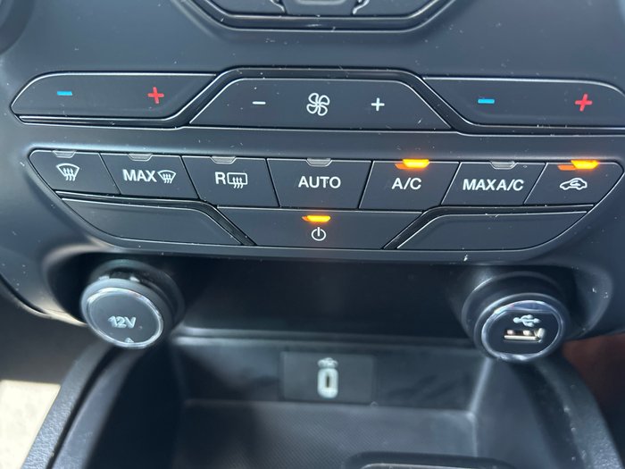 2021 Ford Everest Sport