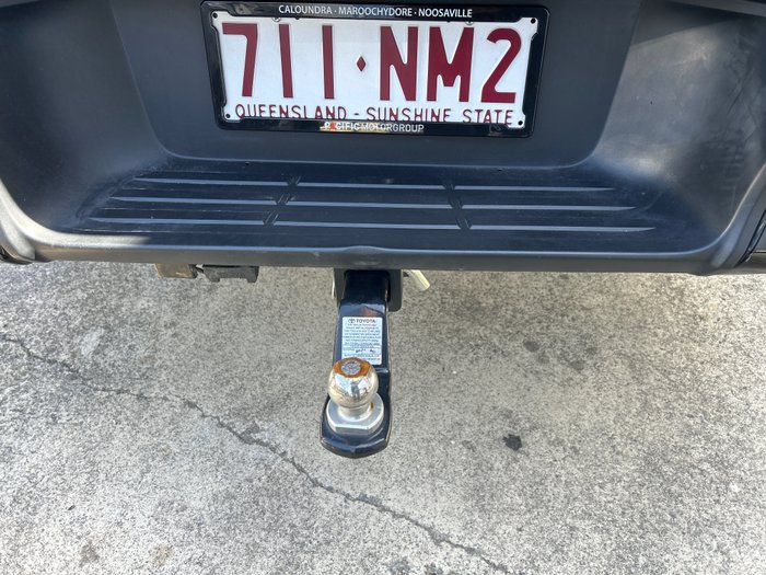 2025 Toyota HiLux SR