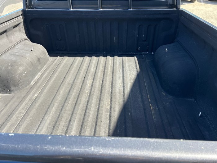 2025 Toyota HiLux SR