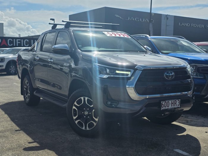 2023 Toyota HiLux SR5