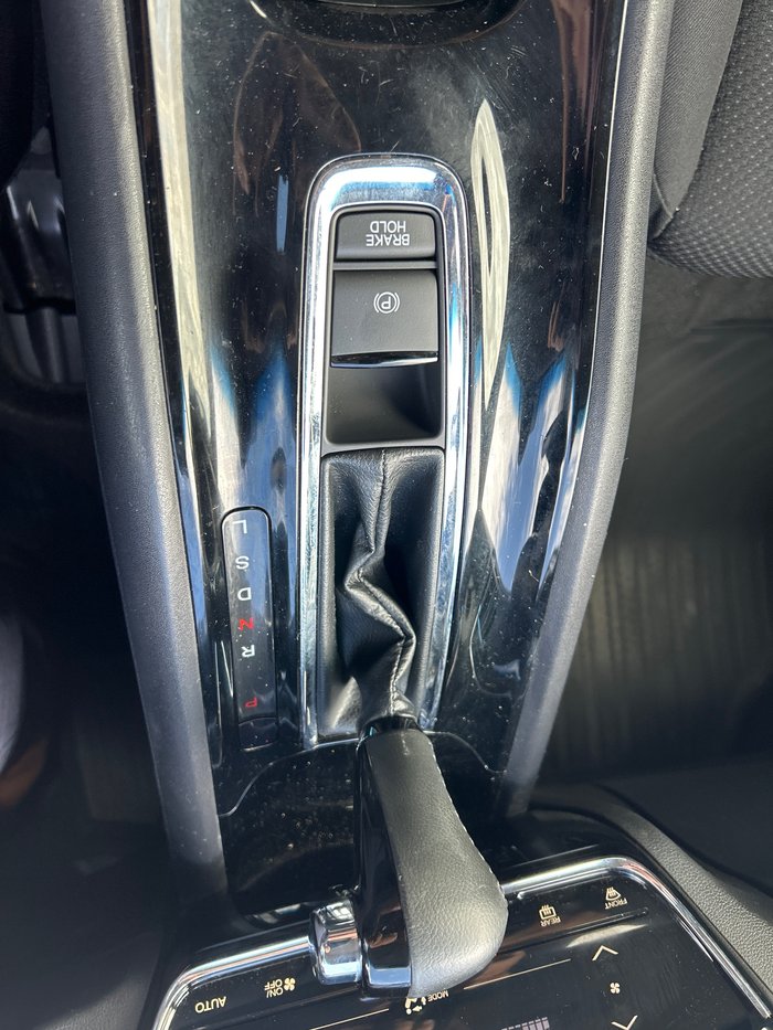 2017 Honda HR-V VTi-S