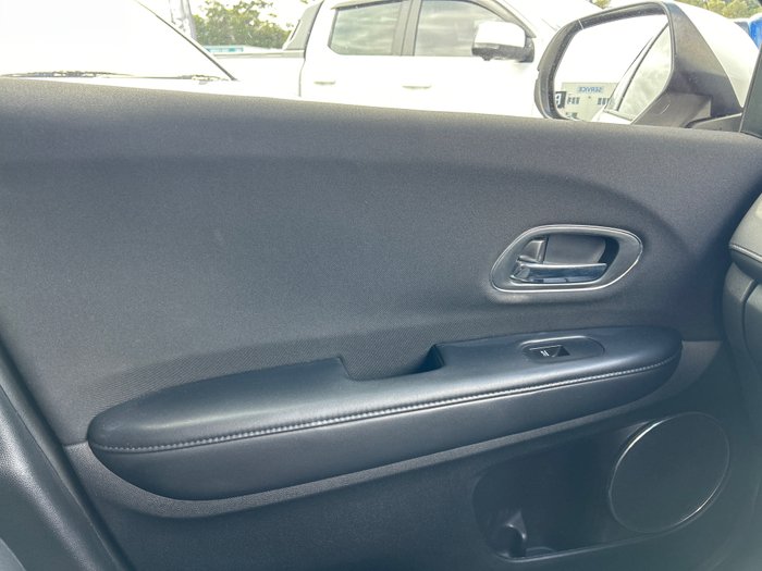 2017 Honda HR-V VTi-S