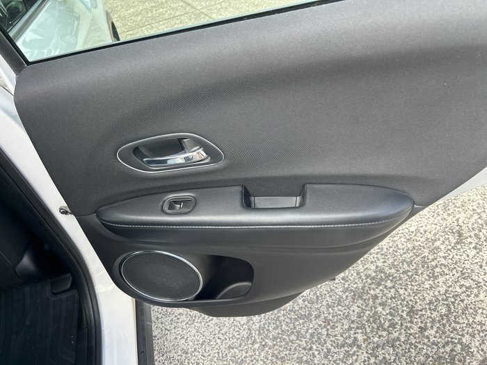 2017 Honda HR-V VTi-S