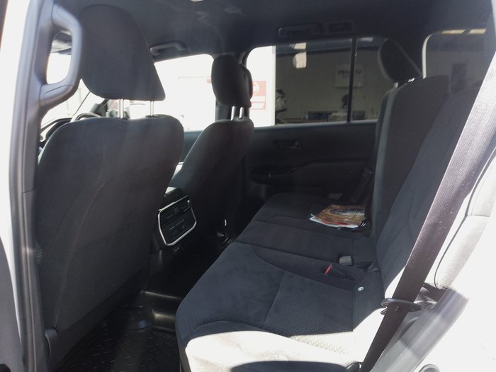 2024 Toyota LandCruiser GXL