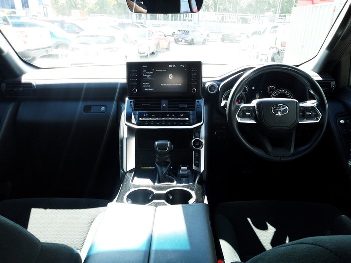 2024 Toyota LandCruiser GXL