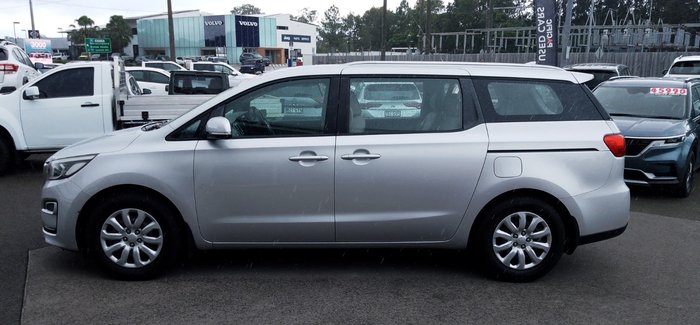 2018 Kia Carnival S