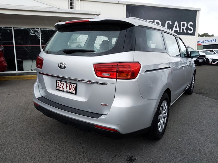 2018 Kia Carnival S