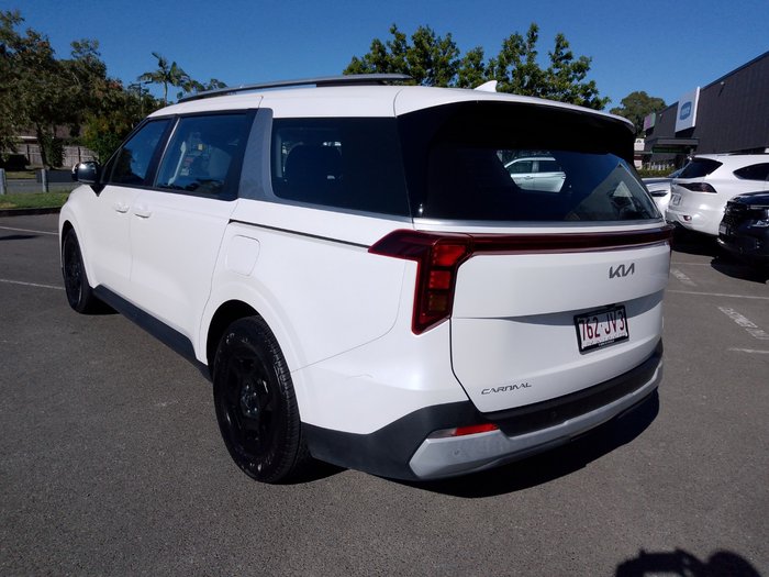 2024 Kia Carnival S