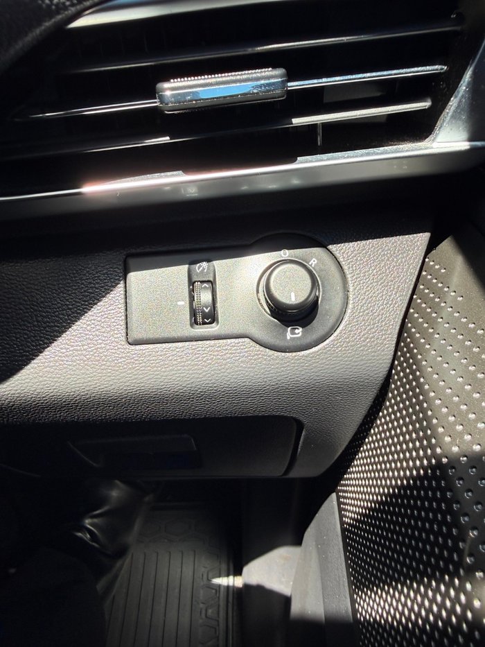 2023 LDV D90 Executive