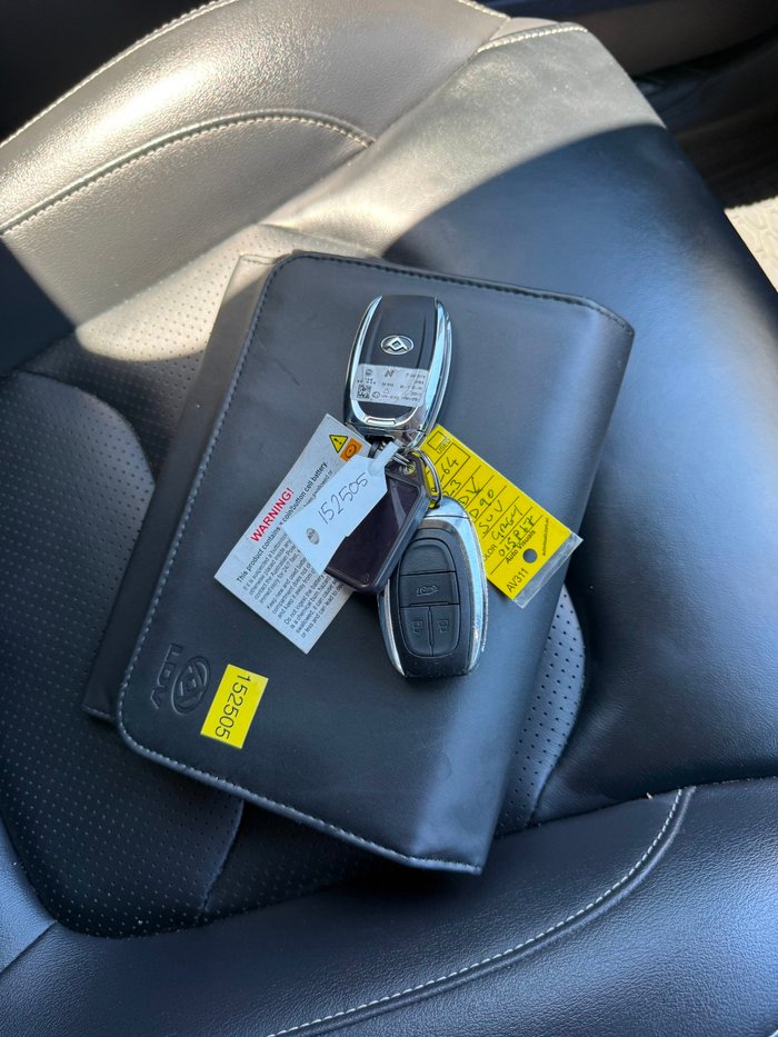 2023 LDV D90 Executive