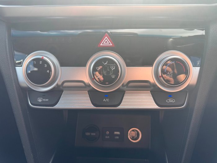 2020 Hyundai Elantra Go