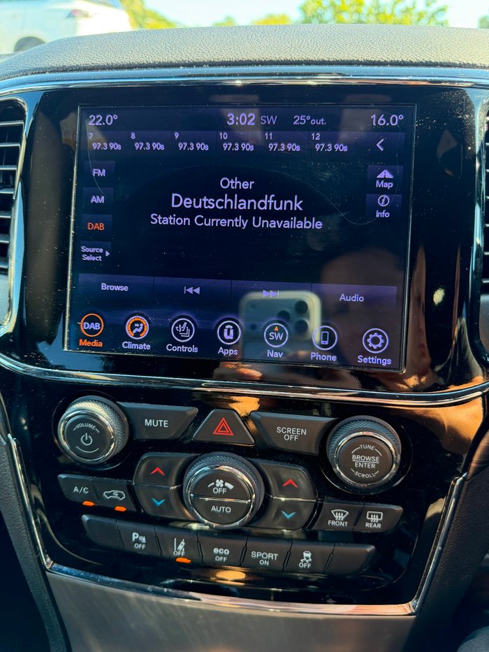 2020 Jeep Grand Cherokee Night Eagle