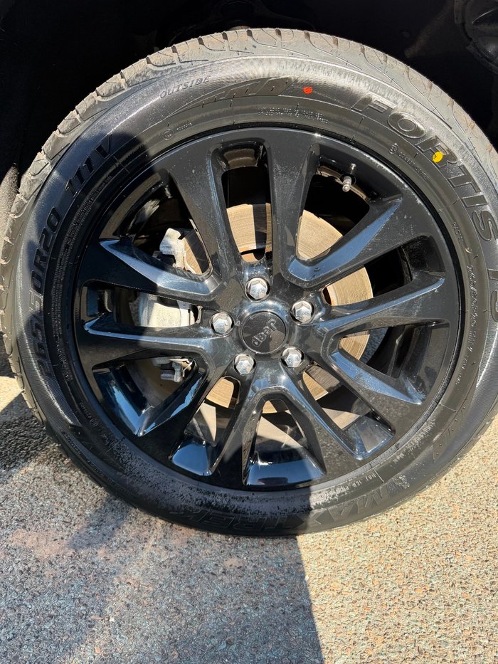 2020 Jeep Grand Cherokee Night Eagle