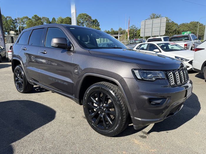 2020 Jeep Grand Cherokee Night Eagle