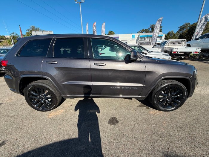 2020 Jeep Grand Cherokee Night Eagle