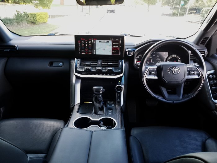 2023 Toyota LandCruiser VX