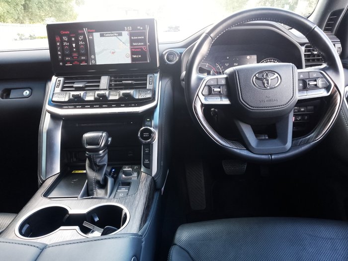 2023 Toyota LandCruiser VX