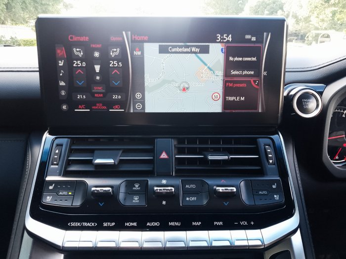 2023 Toyota LandCruiser VX