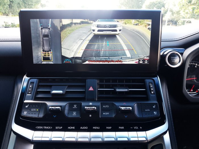 2023 Toyota LandCruiser VX