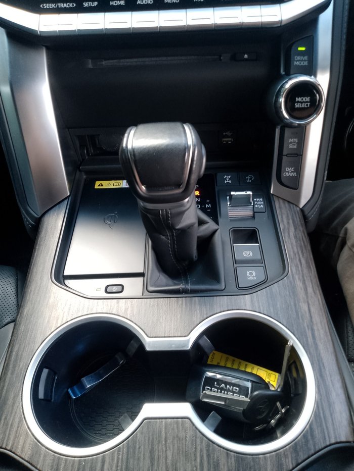 2023 Toyota LandCruiser VX