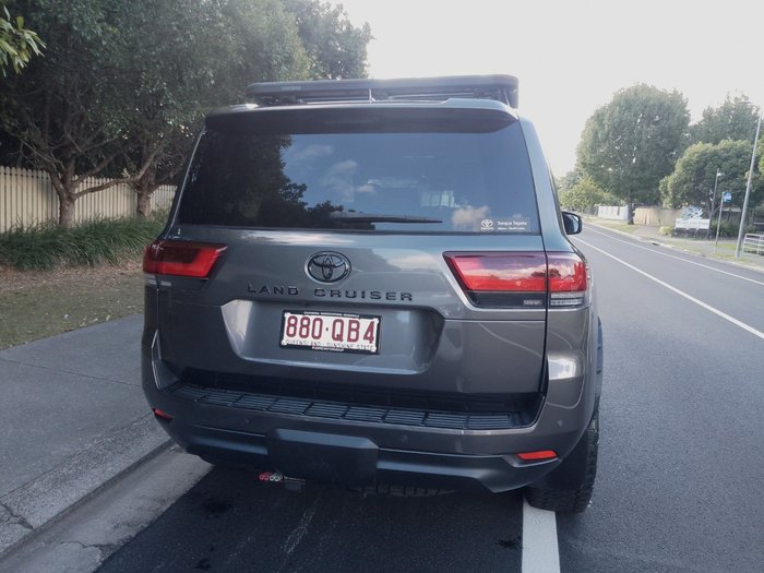 2023 Toyota LandCruiser VX