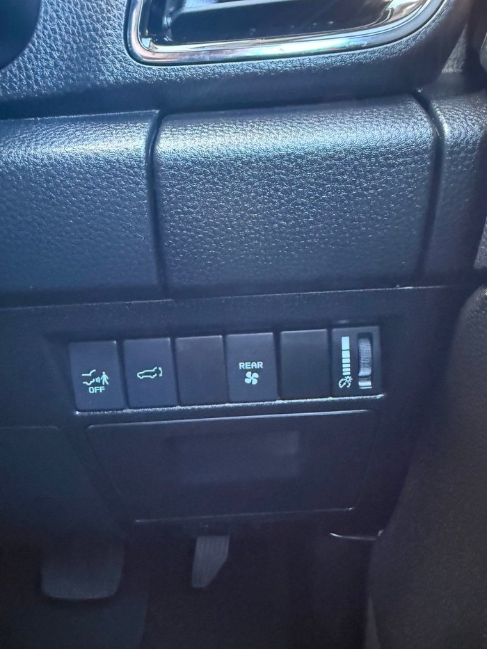 2024 Isuzu MU-X LS-U