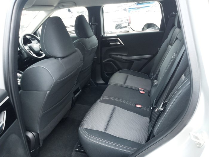 2022 Mitsubishi Outlander ES