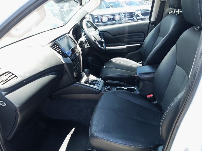 2022 Mitsubishi Triton GLS