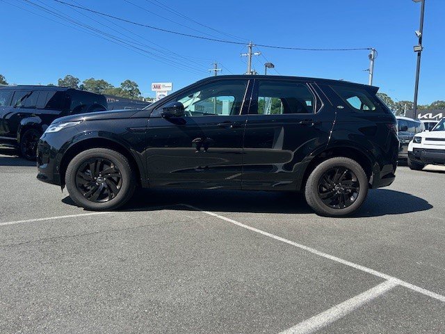 2025 Land Rover Discovery Sport P200 S