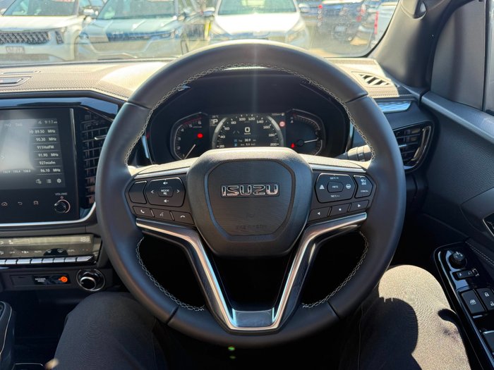 2025 Isuzu D-MAX LS-U