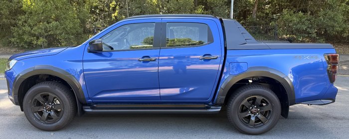 2025 Isuzu D-MAX X-TERRAIN