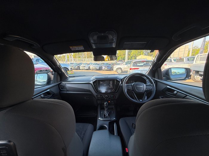 2025 Isuzu D-MAX X-RIDER