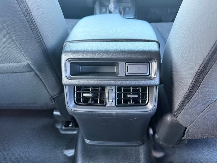 2025 Isuzu D-MAX X-RIDER