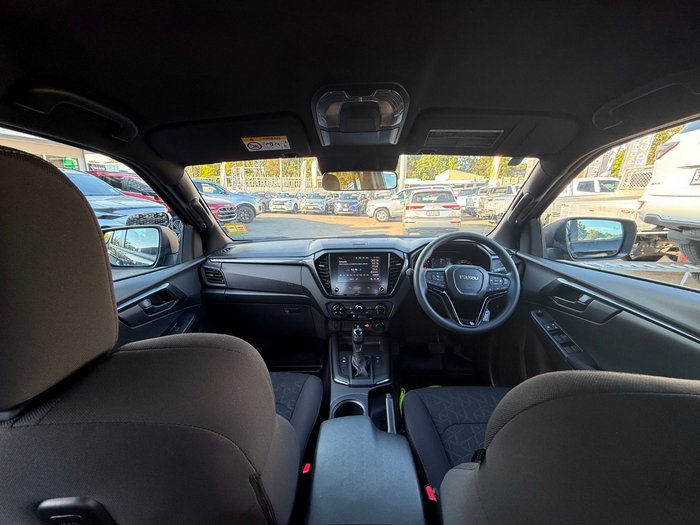 2025 Isuzu D-MAX X-RIDER