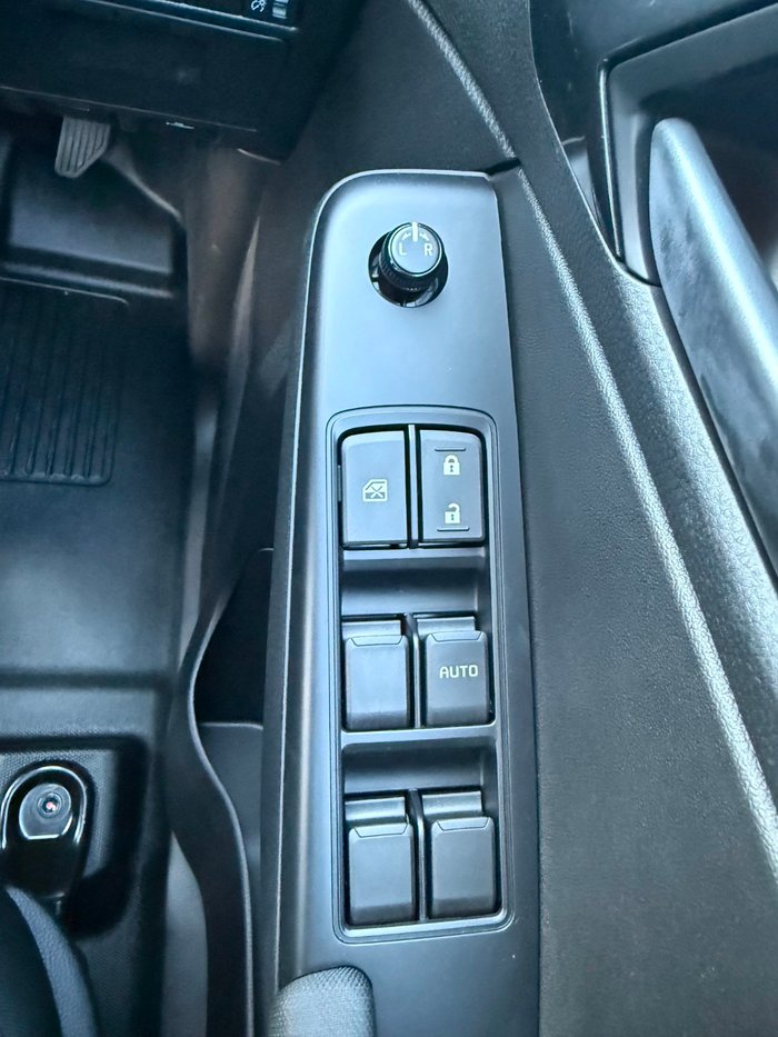 2025 Isuzu D-MAX X-RIDER