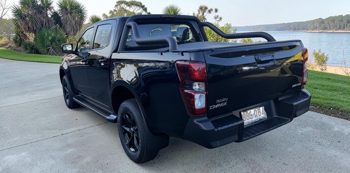 2025 Isuzu D-MAX X-RIDER