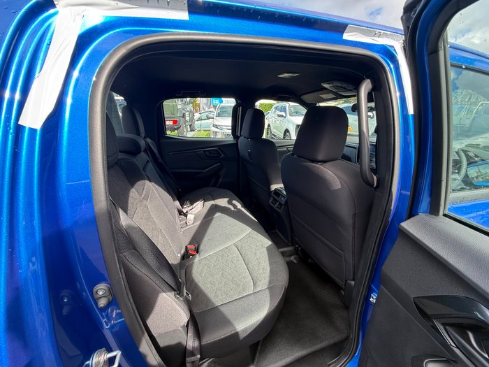 2025 Isuzu D-MAX X-RIDER