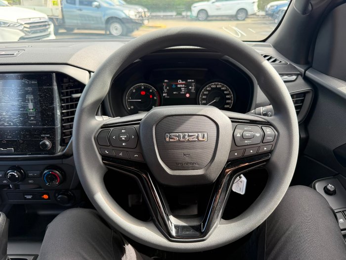 2025 Isuzu D-MAX X-RIDER