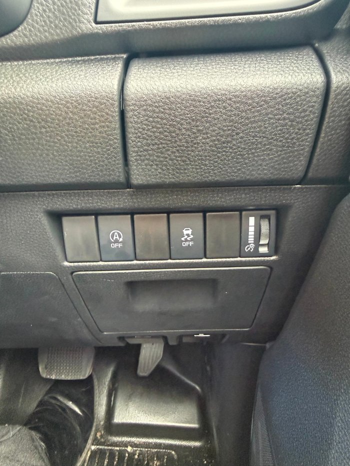 2025 Isuzu D-MAX X-RIDER