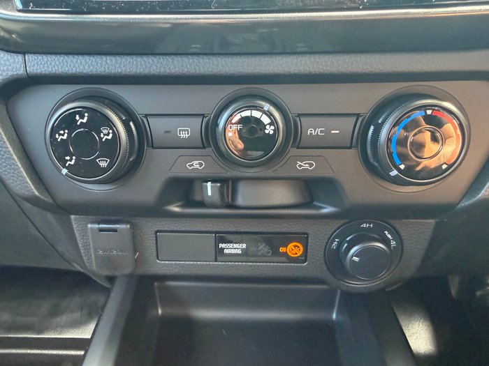 2025 Isuzu D-MAX X-RIDER