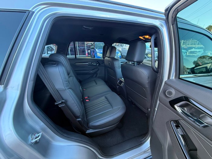 2025 Isuzu MU-X LS-T