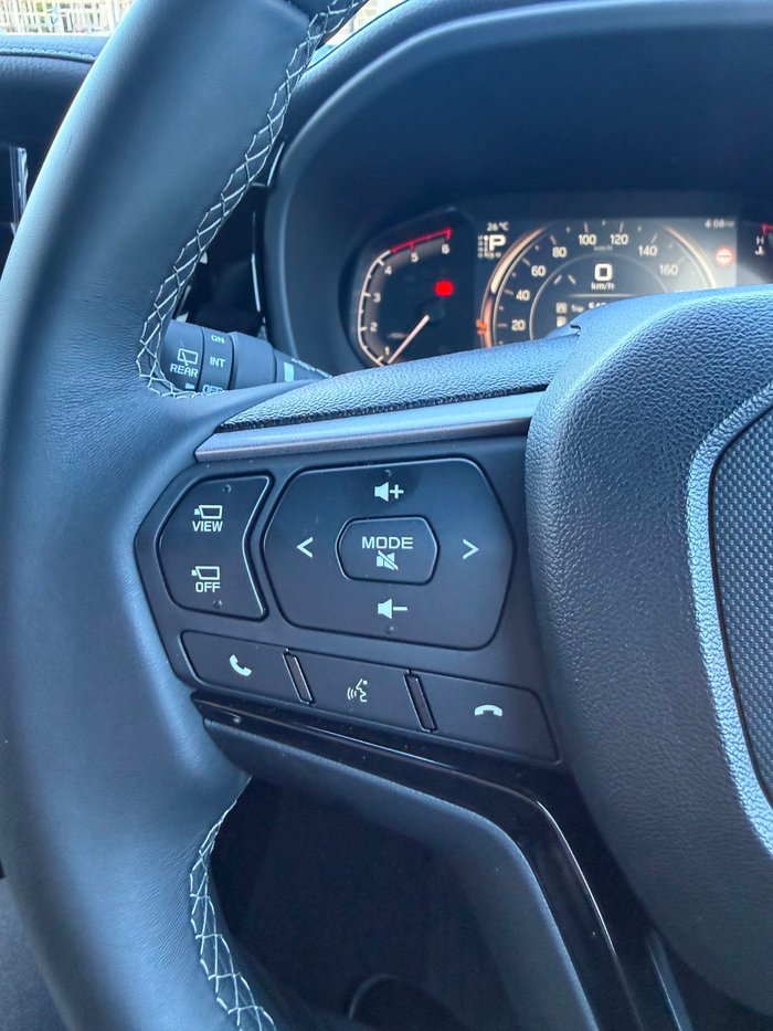 2025 Isuzu MU-X LS-T