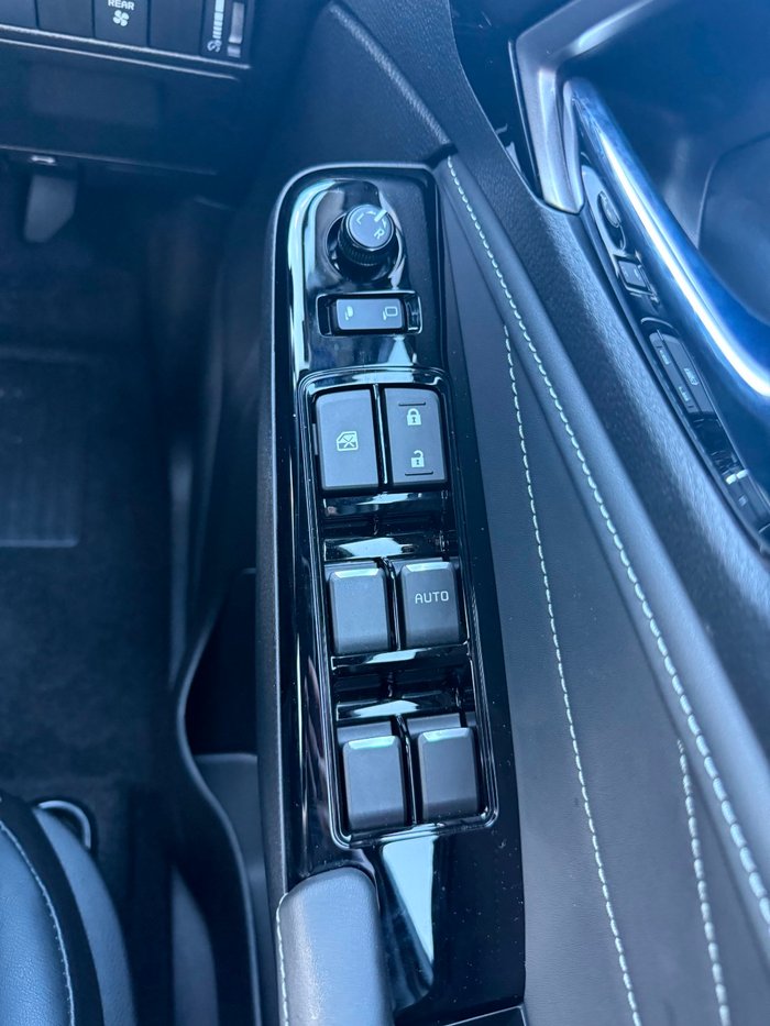 2025 Isuzu MU-X LS-T