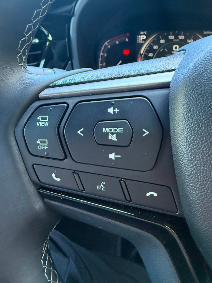 2025 Isuzu MU-X LS-T