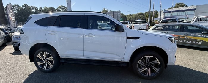 2025 Isuzu MU-X LS-T