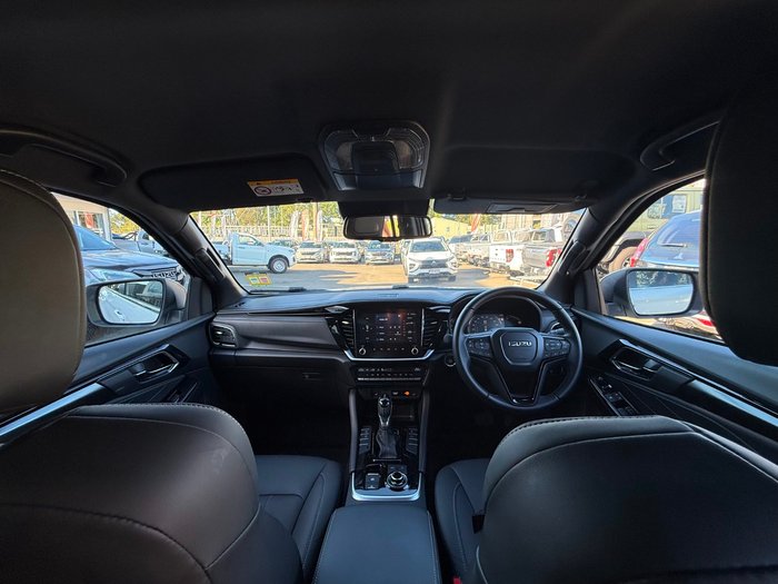 2025 Isuzu MU-X LS-T