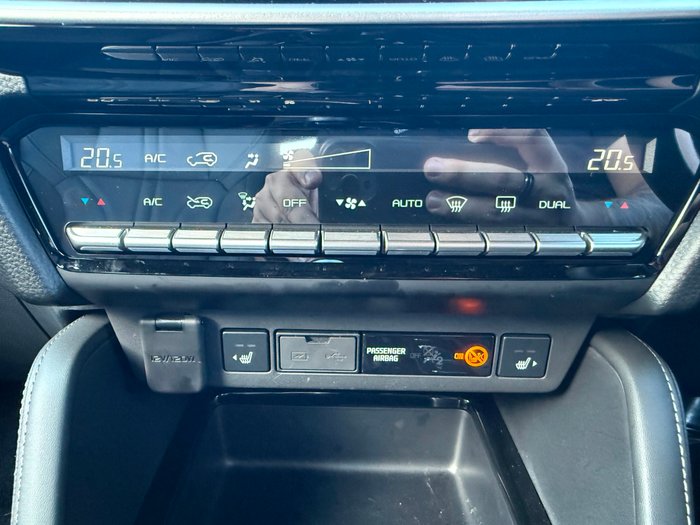 2025 Isuzu MU-X LS-T