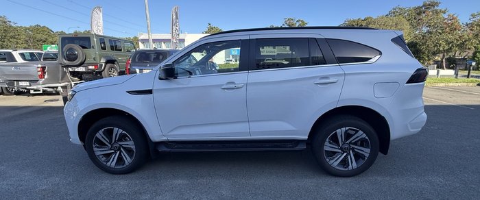 2025 Isuzu MU-X LS-T